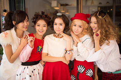 Dancing Queen（Crayon Pop）