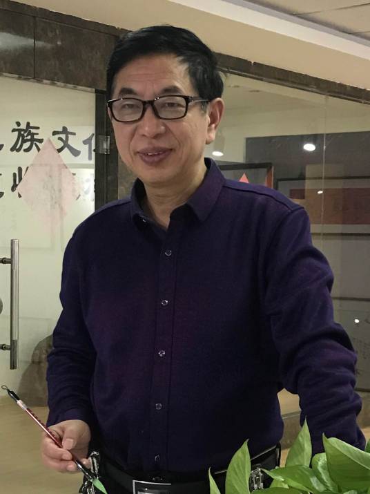 陈进（江苏省美术家协会会员）