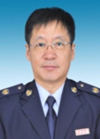 孙立平（国家税务总局滨州市税务局党委委员、副局长）