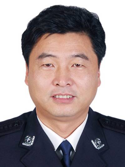 王亚平（深圳市公安局交通警察支队政委）