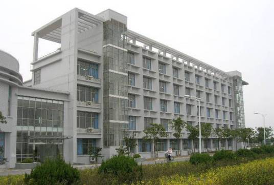 浦东金融管理学院