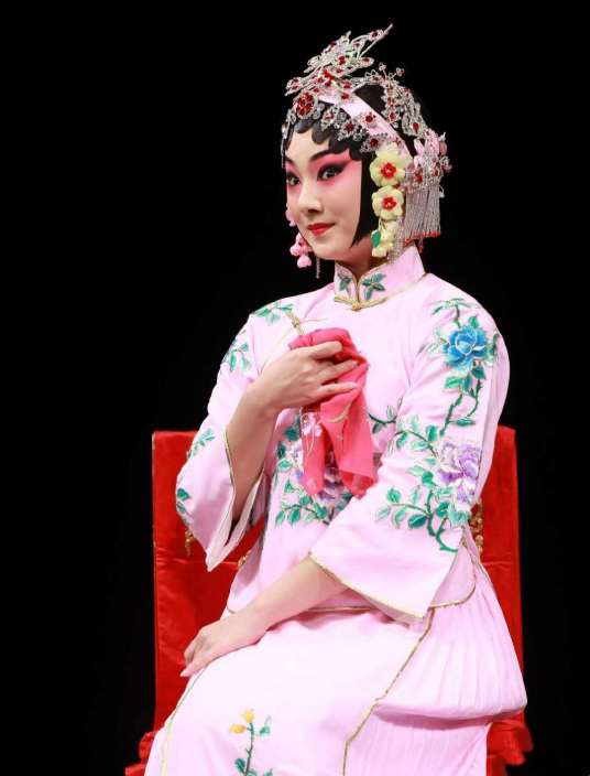 杨扬（上海京剧院花旦演员）