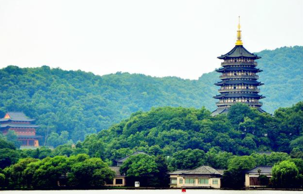 杭州旅游住哪里比较划算？夫